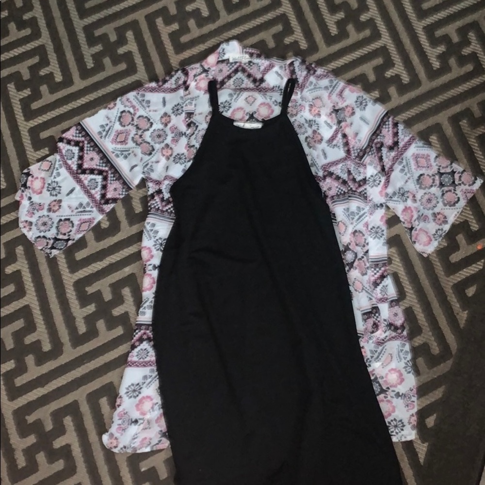 camino and black dress